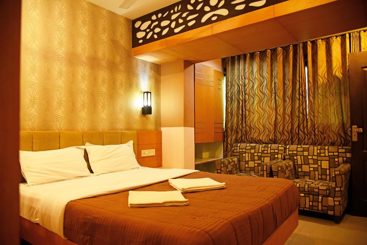 Hotel Grand Choice Bangalore Exterior foto